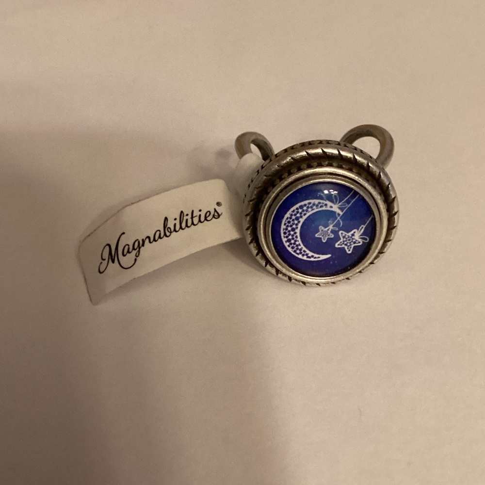 Magnabilities Silver and Blue Moon Pendant